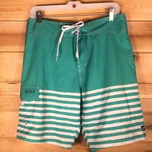 Rusty board Shorts striped size 32